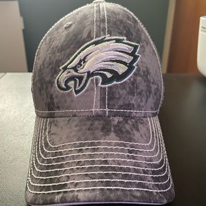Philadelphia Eagles Hat - Size L/XL